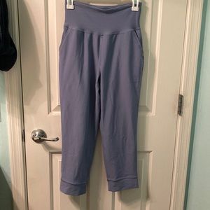 Old Navy Powersoft Cropped Joggers